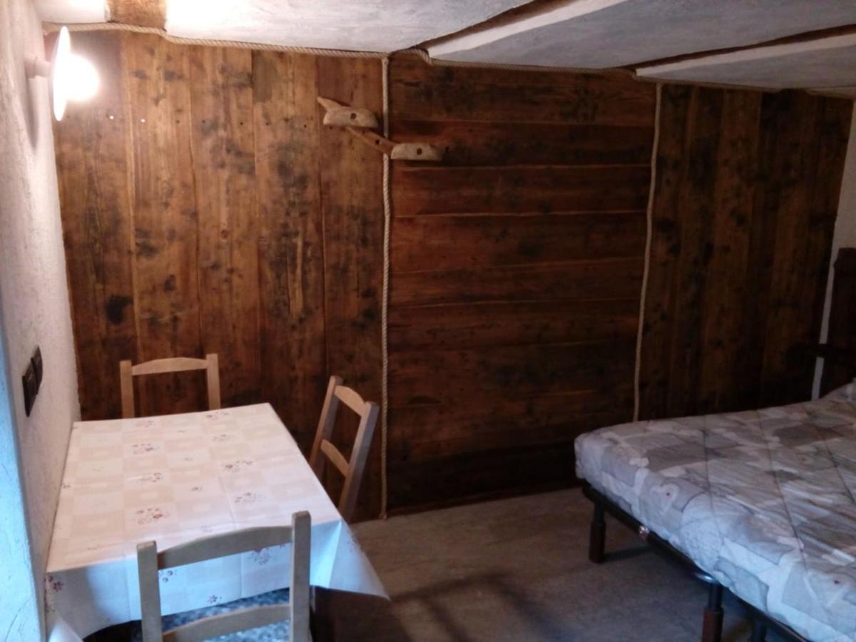 Agri-B&B Lou Col Canosio Екстериор снимка